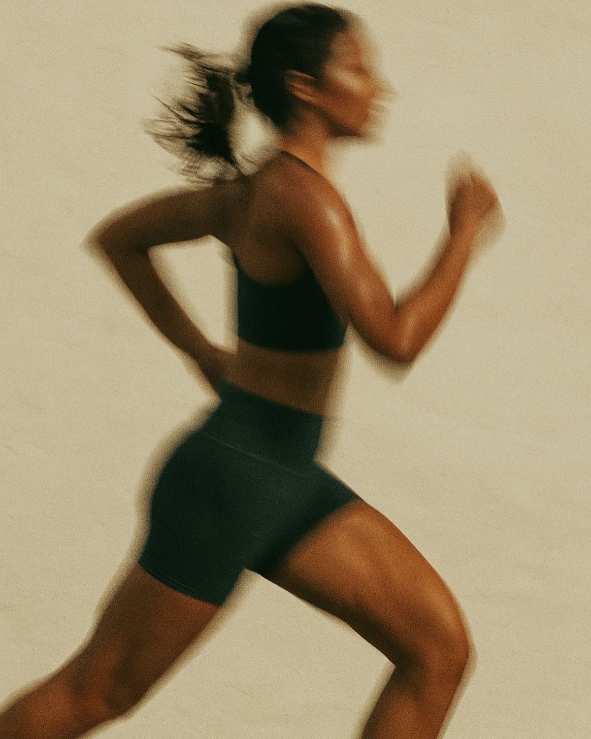 EKANA Core Collection editorial look